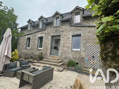/international/fr/vitrac-sur-montane-limousin-310107756891/