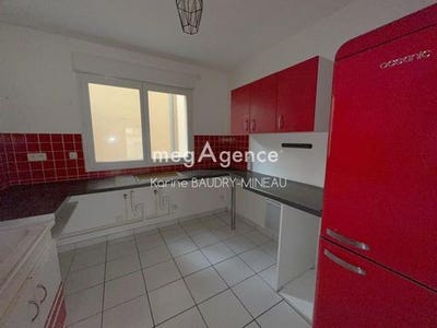 /international/fr/poitiers-charente-310103428802/