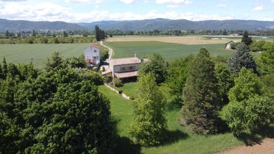 /international/fr/livron-sur-drome-rhone-310107255223/