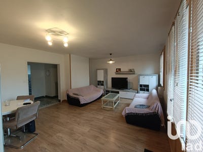 /international/fr/cholet-pays-de-la-loire-310098113092/