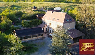 /international/fr/bourbon-lancy-burgundy-310106826694/