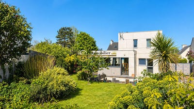 /international/fr/carantec-brittany-310108404000/?lang=it