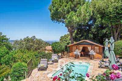 /international/fr/saint-florent-corsica-310108677051/?lang=it