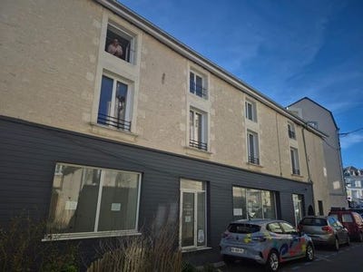 /international/fr/neuville-de-poitou-charente-310106548104/