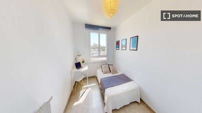 /international/fr/montpellier-languedoc-roussillon-310108562551/