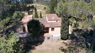 /international/fr/pignans-provence-alpes-cote-d-azur-310120565481/