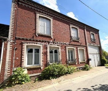 /international/fr/saint-just-en-chaussee-picardie-310108812120/