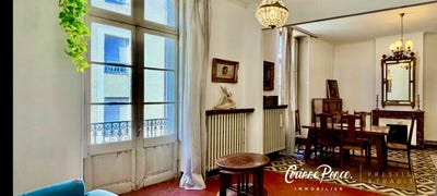 /international/fr/nimes-languedoc-roussillon-310107600504/