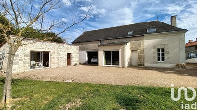 /international/fr/louresse-rochemenier-pays-de-la-loire-310095996687/