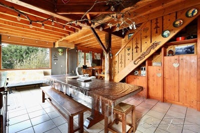 /international/fr/saint-andre-la-cote-rhone-310107185394/