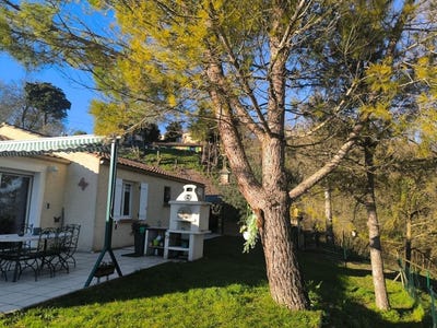 /international/fr/hounoux-languedoc-roussillon-310102675338/