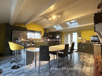 /international/fr/vouille-les-marais-pays-de-la-loire-310101469572/
