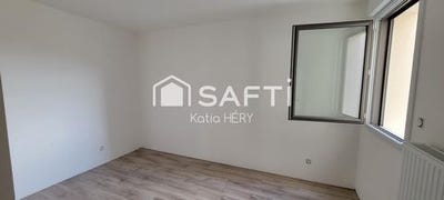 /international/fr/challans-pays-de-la-loire-310107367093/