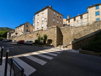 /international/fr/saint-pons-de-thomieres-languedoc-roussillon-310119894231/