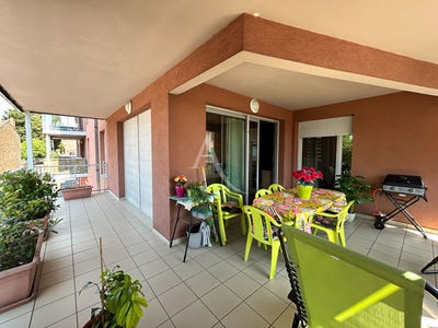 /international/fr/macon-burgundy-310104463833/