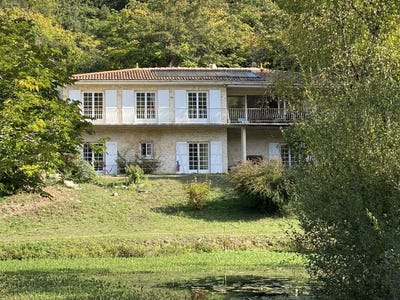 /international/fr/angouleme-charente-310109021304/?lang=de