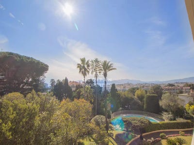/international/fr/cannes-provence-alpes-cote-d-azur-310101111014/?lang=en