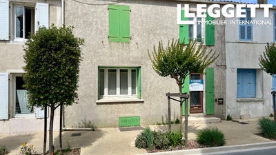 /international/fr/le-chateau-d-oleron-charente-310101898083/