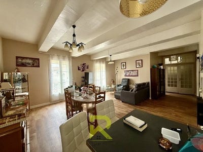 /international/fr/florensac-languedoc-roussillon-310109129874/