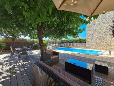 /international/fr/saint-andre-de-cruzieres-rhone-310103096531/