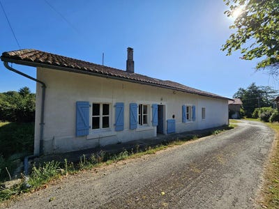 /international/fr/les-salles-lavauguyon-limousin-310101209563/