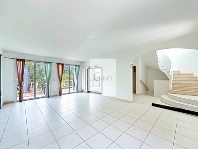 /international/fr/cachan-ile-de-france-310108843262/