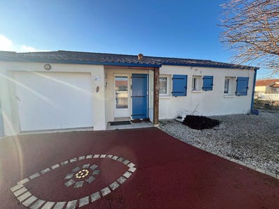 /international/fr/saint-hilaire-la-foret-pays-de-la-loire-310098903554/?lang=zh-tw