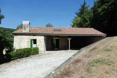 /international/fr/castelnau-sur-gupie-aquitaine-120088713932/