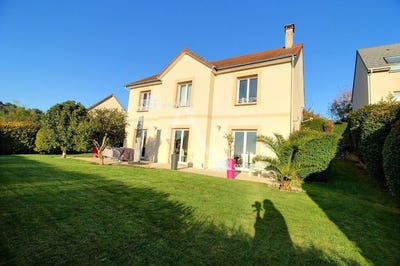 /international/fr/amfreville-la-mi-voie-upper-normandy-310108756438/?lang=pt