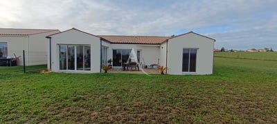 /international/fr/saint-nazaire-sur-charente-charente-310105072433/