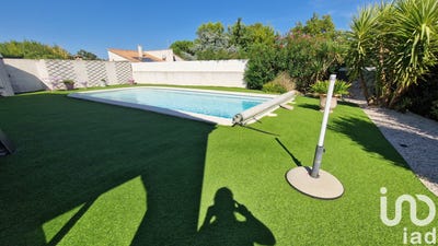 /international/fr/roujan-languedoc-roussillon-310106709266/