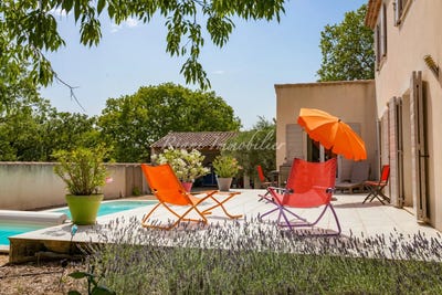 /international/fr/cabrieres-d-avignon-provence-alpes-cote-d-azur-310099617381/?lang=zh-tw