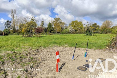 /international/fr/chilleurs-aux-bois-centre-val-de-loire-310102243496/