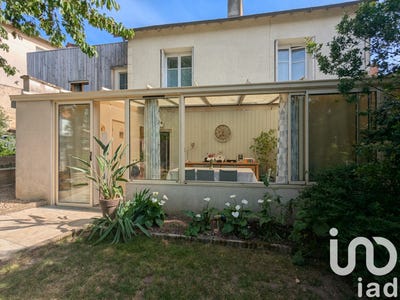 /international/fr/poitiers-charente-310101079289/
