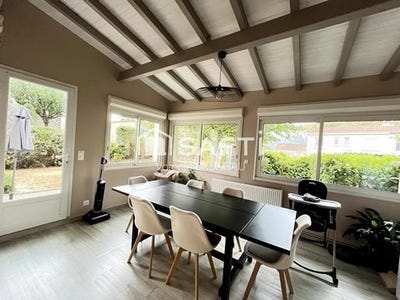 /international/fr/labruguiere-midi-pyrenees-310103348018/