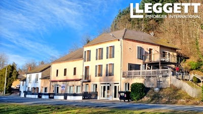 /international/fr/le-mayet-de-montagne-auvergne-120093119872/