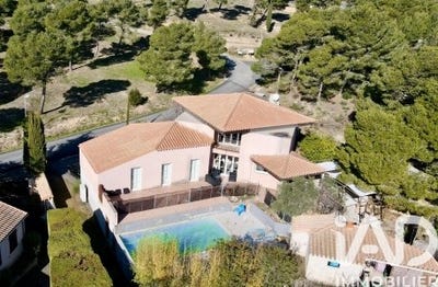 /international/fr/lezignan-corbieres-languedoc-roussillon-310108420124/