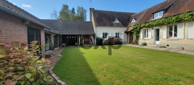 /international/fr/compiegne-picardie-310105998423/