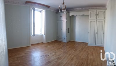 /international/fr/bressuire-charente-310095059367/