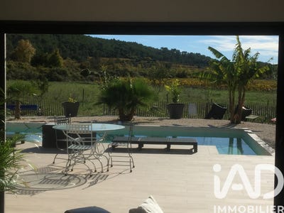 /international/fr/montmirat-languedoc-roussillon-310105207962/