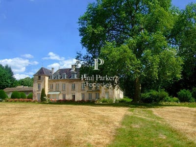 /international/fr/cluny-burgundy-310108248656/