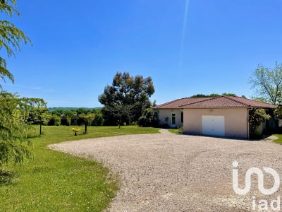 /international/fr/mirande-charente-310100490888/?lang=en