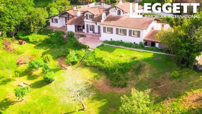 /international/fr/saint-jean-de-luz-aquitaine-310099682868/