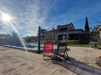 /international/fr/saint-ambroix-languedoc-roussillon-310106157629/