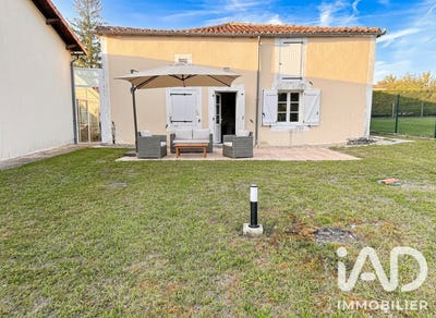 /international/fr/raix-charente-310109045384/