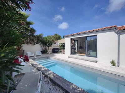 /international/fr/saint-martin-de-re-charente-310099060671/