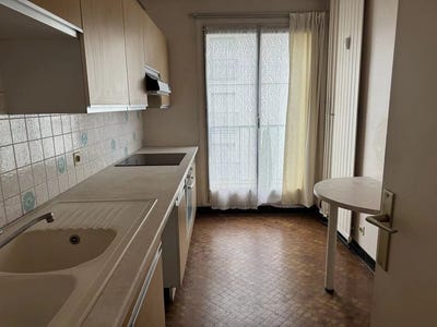 /international/fr/sens-burgundy-310109179436/