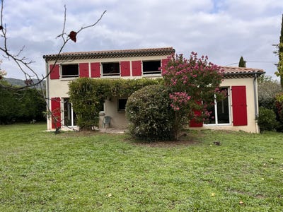 /international/fr/tournon-sur-rhone-rhone-310104402181/
