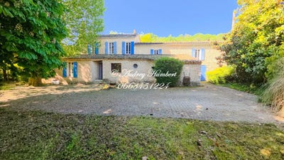 /international/fr/forcalquier-provence-alpes-cote-d-azur-310100238423/