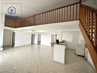 /international/fr/villers-cotterets-picardie-310106400885/